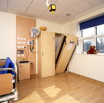 Alder Hey children's Hospital - 'Wiskaway'® 7500H Wallbed with matching 7600H locker - walf way up